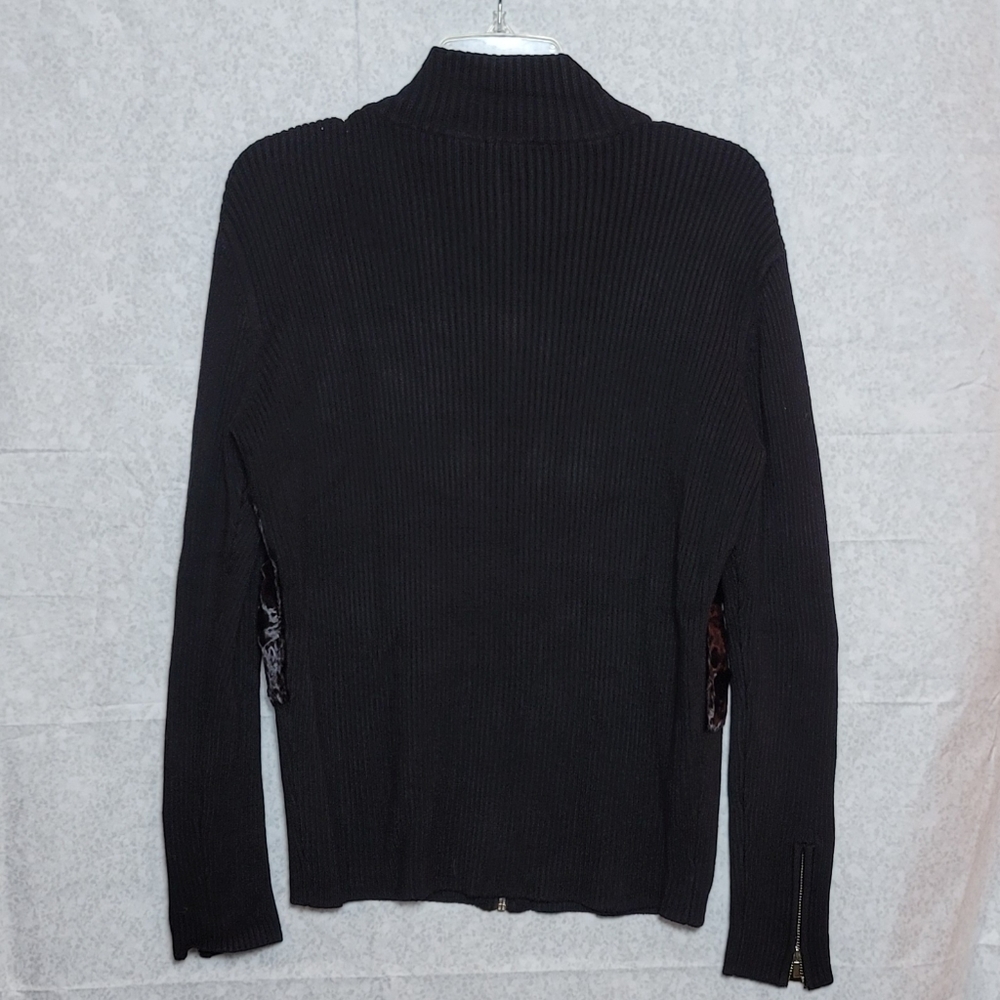 Cache Sweater Jacket - Picture 2 of 8